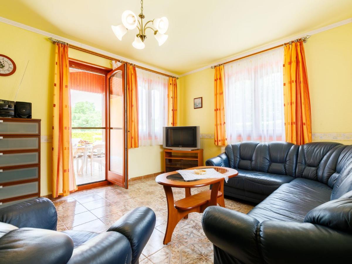Holiday Home Narcisse By Interhome Balatonszarszo Extérieur photo